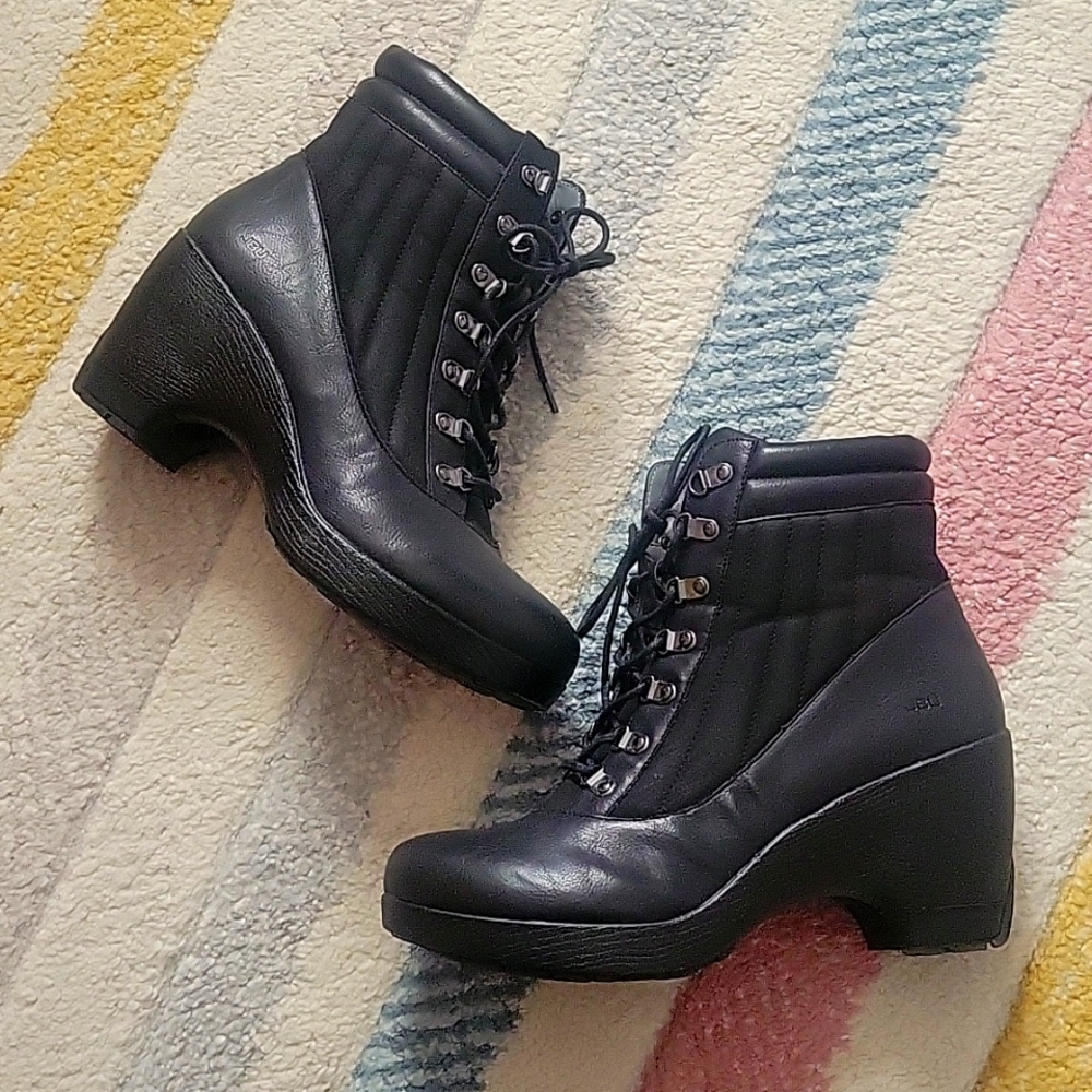 JBU Mondo boots - black size 11